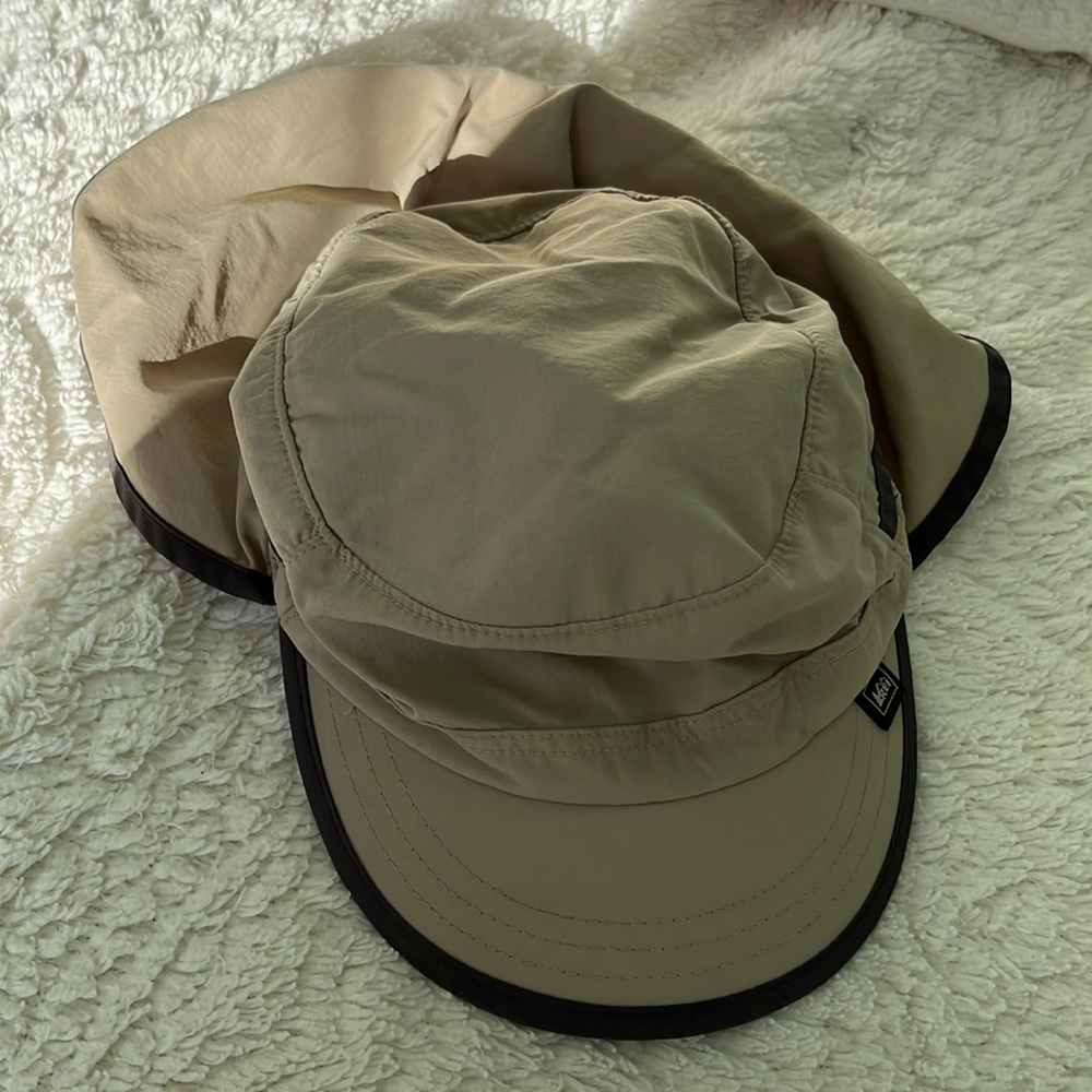 Sun hat - Picture 6 of 6